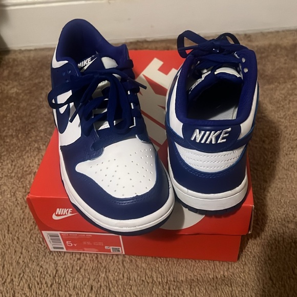 Nike Dunk youth size 5 - Picture 5 of 5